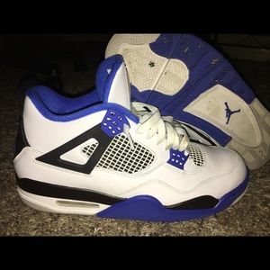 Jordan 4 Motorsport 2017 edition size 11
